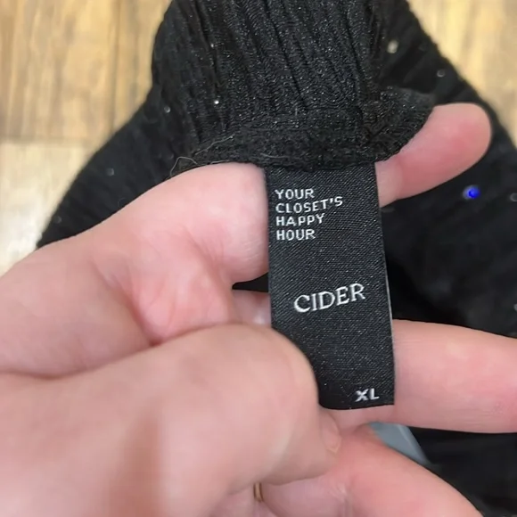 Cider Black Wide Leg Pants with Sparkle - Picture 3 of 3